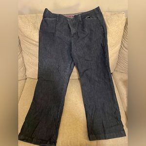 $6 Gap Curvy Fit Jeans